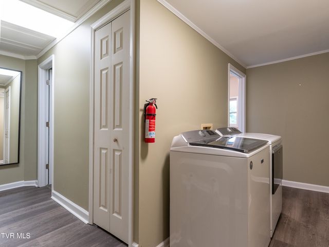 220 Roanwood Road, Roan Mountain, TN 37687