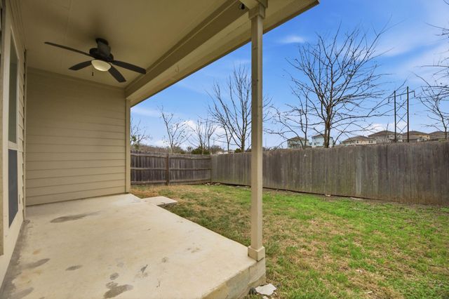153 JOANNE LOOP B, Buda, TX 78610