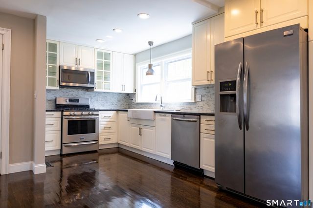 19 Burwood Avenue, Stamford, CT 06902