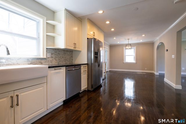 19 Burwood Avenue, Stamford, CT 06902