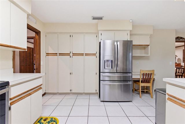 128 W GREENTREE LANE, Lake Mary, FL 32746