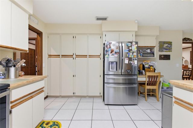 128 W GREENTREE LANE, Lake Mary, FL 32746