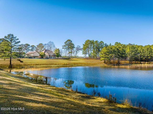 450 Addor Road, Aberdeen, NC 28315