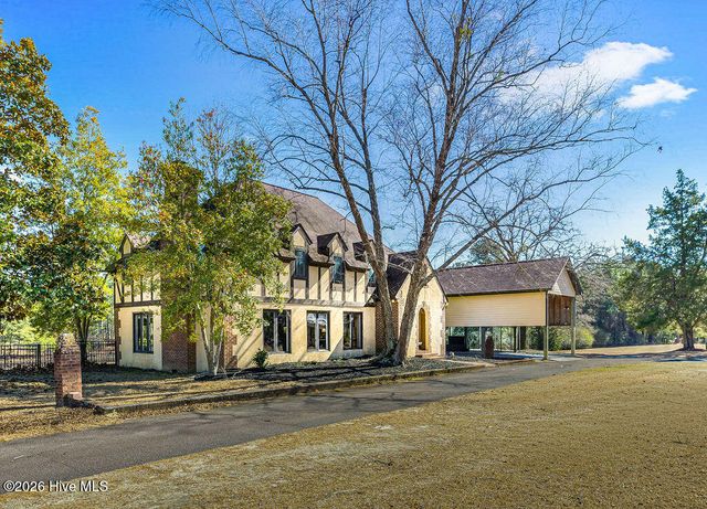 450 Addor Road, Aberdeen, NC 28315