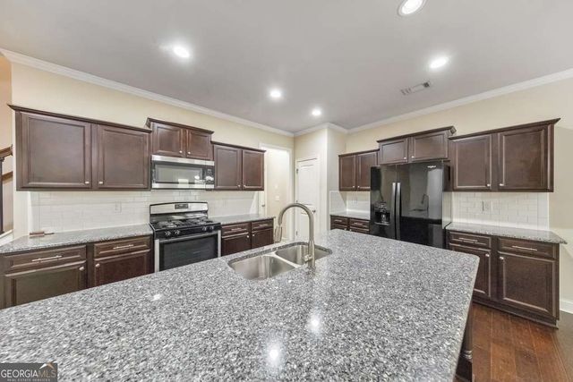 342 Braemore Mill Drive, Lawrenceville, GA 30044