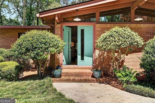 2062 Imperial Drive NE, Atlanta, GA 30345