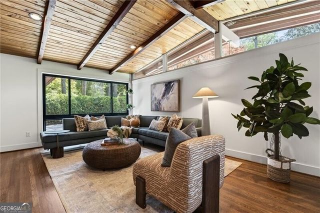 2062 Imperial Drive NE, Atlanta, GA 30345