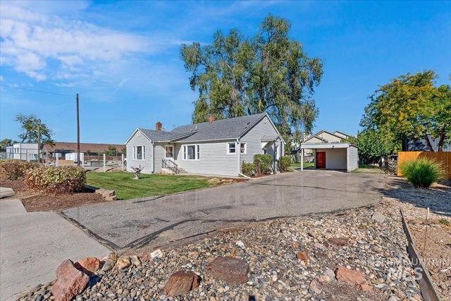 516 E Hawaii Ave, Nampa, ID 83686
