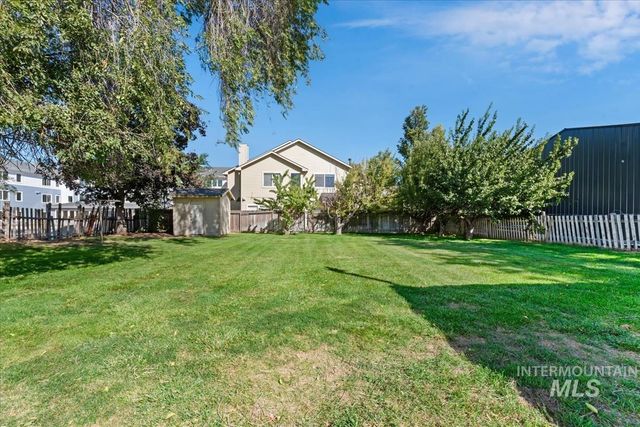 516 E Hawaii Ave, Nampa, ID 83686