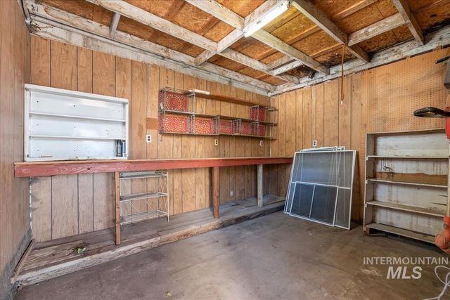 516 E Hawaii Ave, Nampa, ID 83686