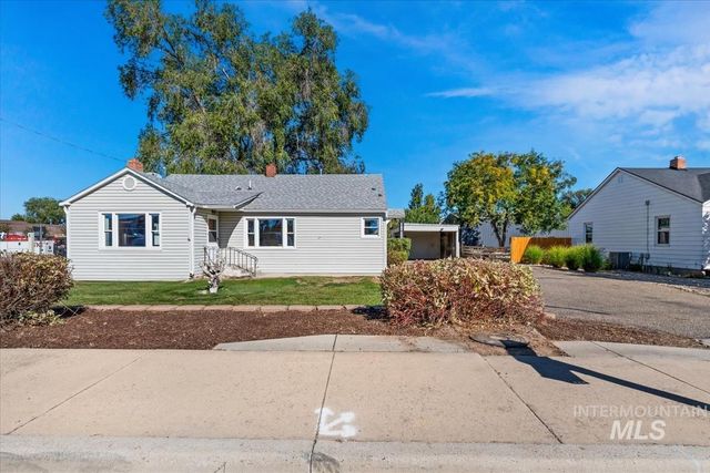 516 E Hawaii Ave, Nampa, ID 83686