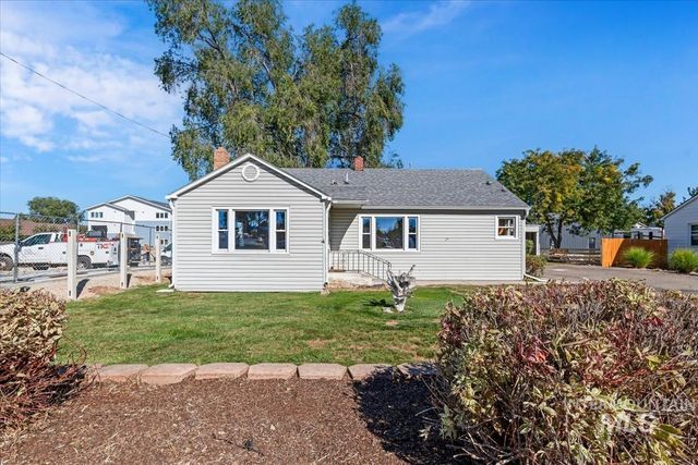 516 E Hawaii Ave, Nampa, ID 83686