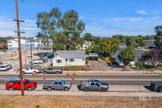 516 E Hawaii Ave, Nampa, ID 83686