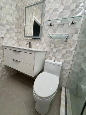 1127 Rialto Drive, Boynton Beach, FL 33436