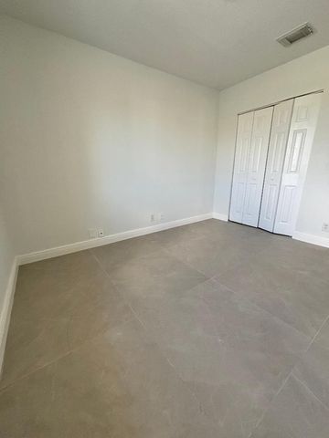 1127 Rialto Drive, Boynton Beach, FL 33436