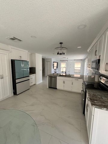 1127 Rialto Drive, Boynton Beach, FL 33436