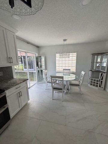 1127 Rialto Drive, Boynton Beach, FL 33436