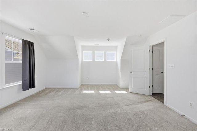 304 Terrywood DR, Suffolk, VA 23434