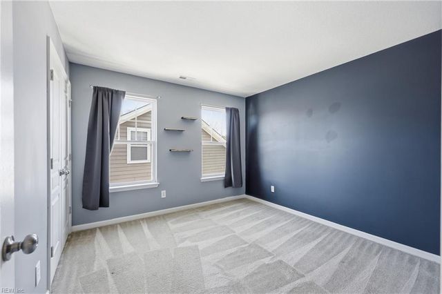 304 Terrywood DR, Suffolk, VA 23434