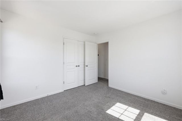 304 Terrywood DR, Suffolk, VA 23434