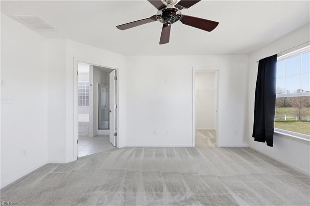 304 Terrywood DR, Suffolk, VA 23434