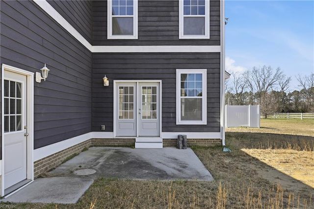 304 Terrywood DR, Suffolk, VA 23434