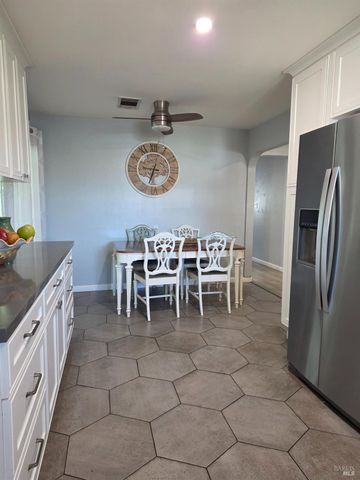 1929 New Jersey St, Fairfield, CA 94533