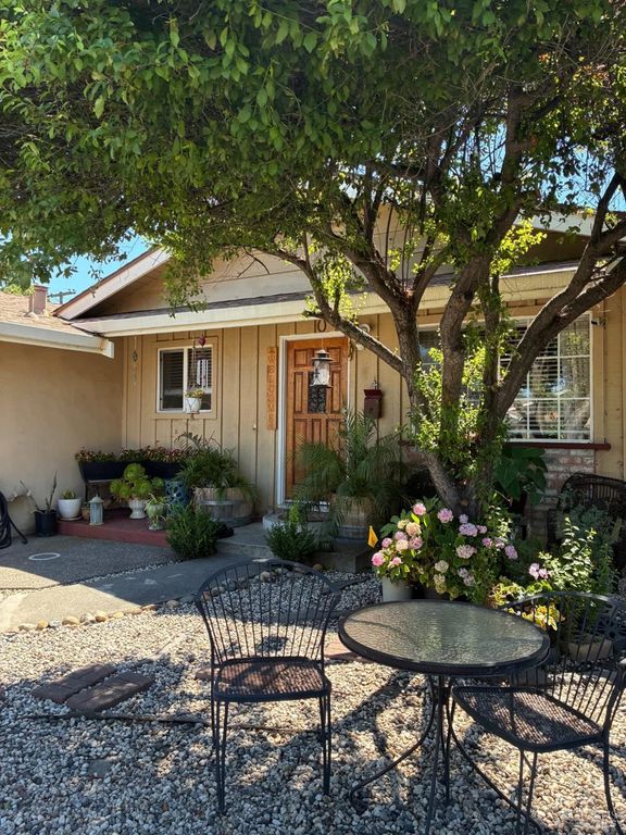 1929 New Jersey St, Fairfield, CA 94533
