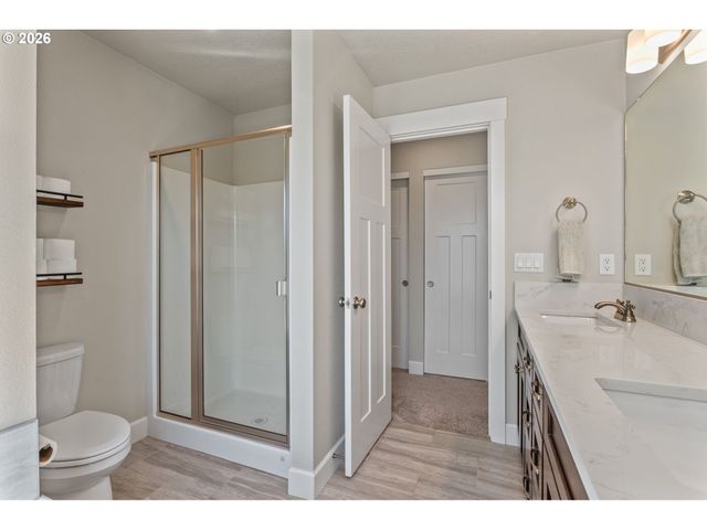 8971 N DRUMMOND Ave, Portland, OR 97217