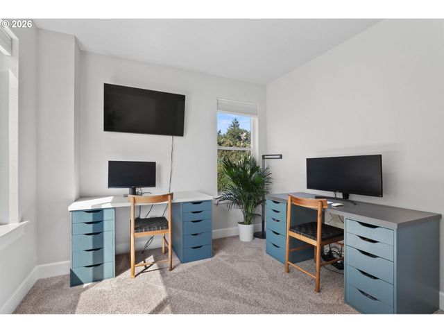 8971 N DRUMMOND Ave, Portland, OR 97217