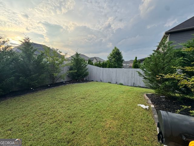 195 ECHOLS Way, Acworth, GA 30101