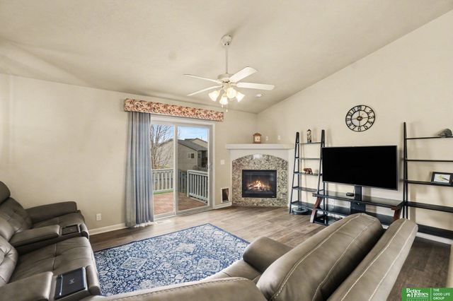 13806 S 44th Street, Bellevue, NE 68123