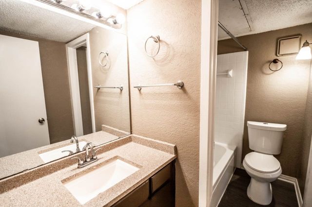 1811 San Rafael Street, Fort Worth, TX 76134