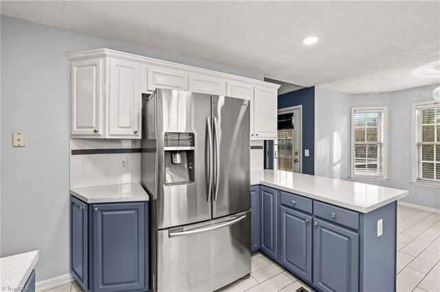 2866 Bridgeport Drive, Winston-salem, NC 27103