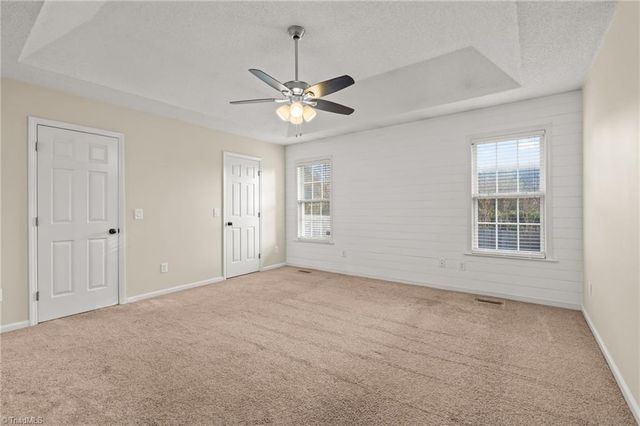 2866 Bridgeport Drive, Winston-salem, NC 27103