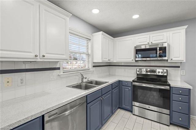 2866 Bridgeport Drive, Winston-salem, NC 27103