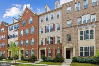 5211 STREAM BANK LN #308F, Greenbelt, MD 20770
