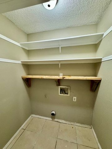 1295 N Boxley Avenue, Fayetteville, AR 72704