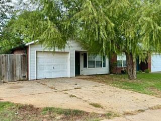 1295 N Boxley Avenue, Fayetteville, AR 72704
