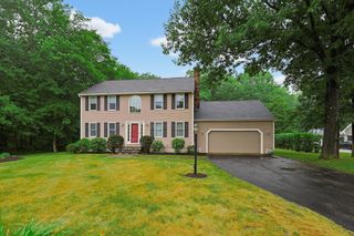 2 Field Dr., Plainville, MA 02762