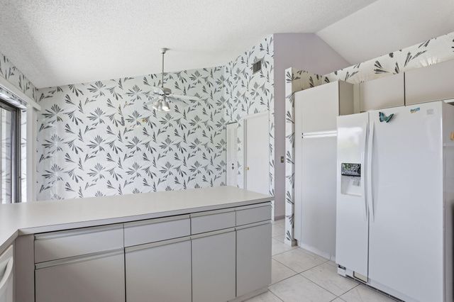 9476 El Clair Ranch Road, Boynton Beach, FL 33437