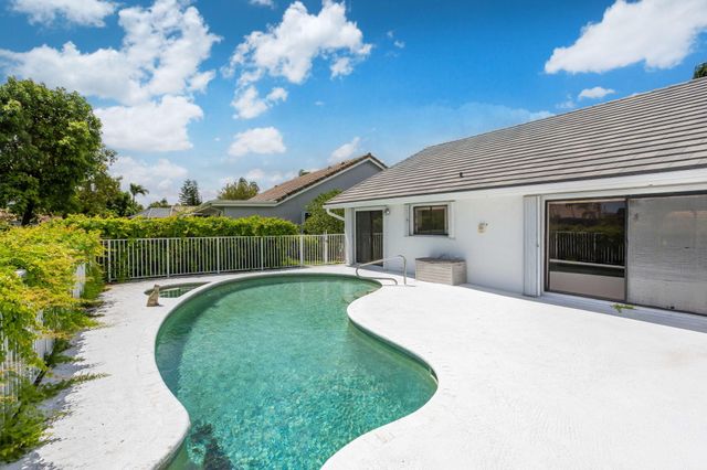 9476 El Clair Ranch Road, Boynton Beach, FL 33437