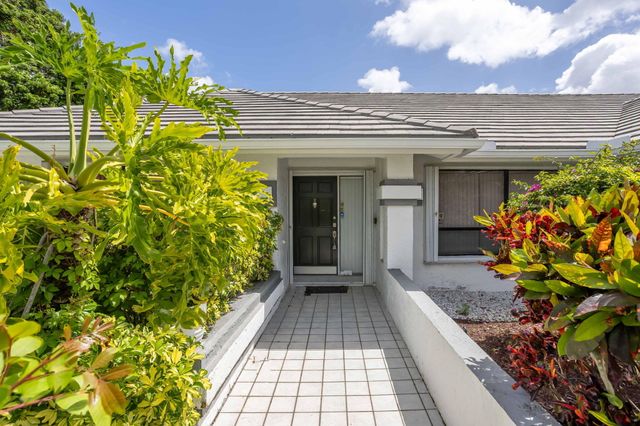 9476 El Clair Ranch Road, Boynton Beach, FL 33437