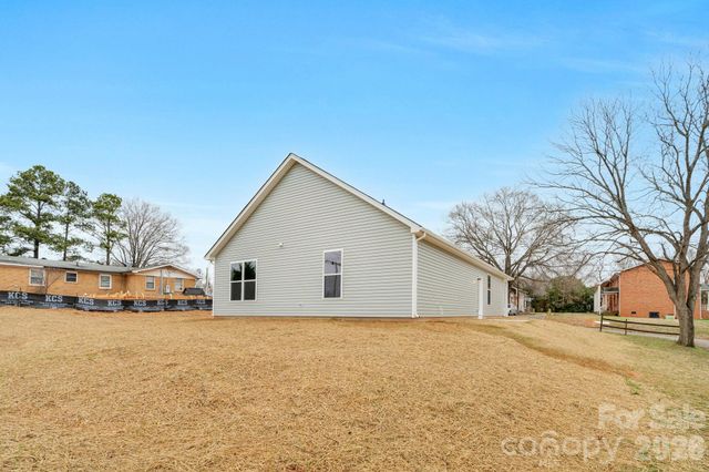 1107 Burke Street, Monroe, NC 28110