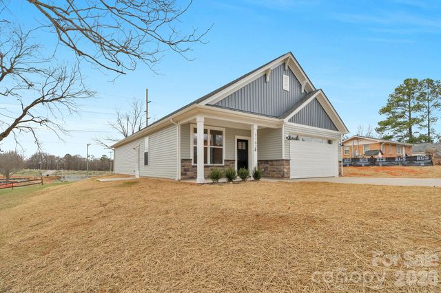 1107 Burke Street, Monroe, NC 28110