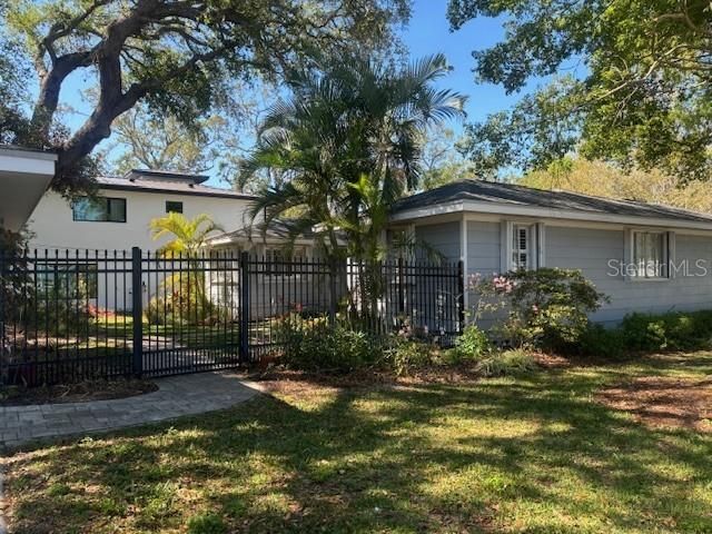 559 CHICAGO AVENUE, Dunedin, FL 34698