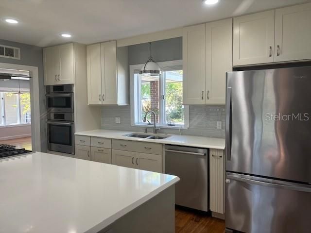 559 CHICAGO AVENUE, Dunedin, FL 34698