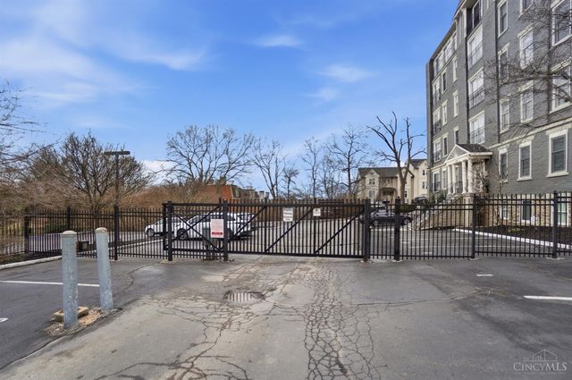 933 Auburnview Drive, Cincinnati, OH 45206