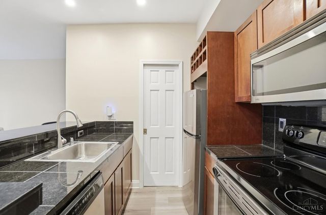 933 Auburnview Drive, Cincinnati, OH 45206