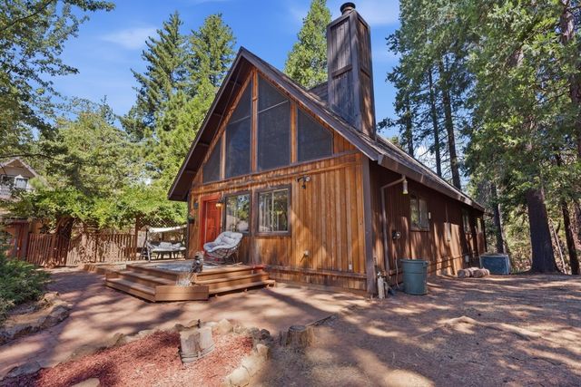 25321 Sugar Pine Dr, Pioneer, CA 95666